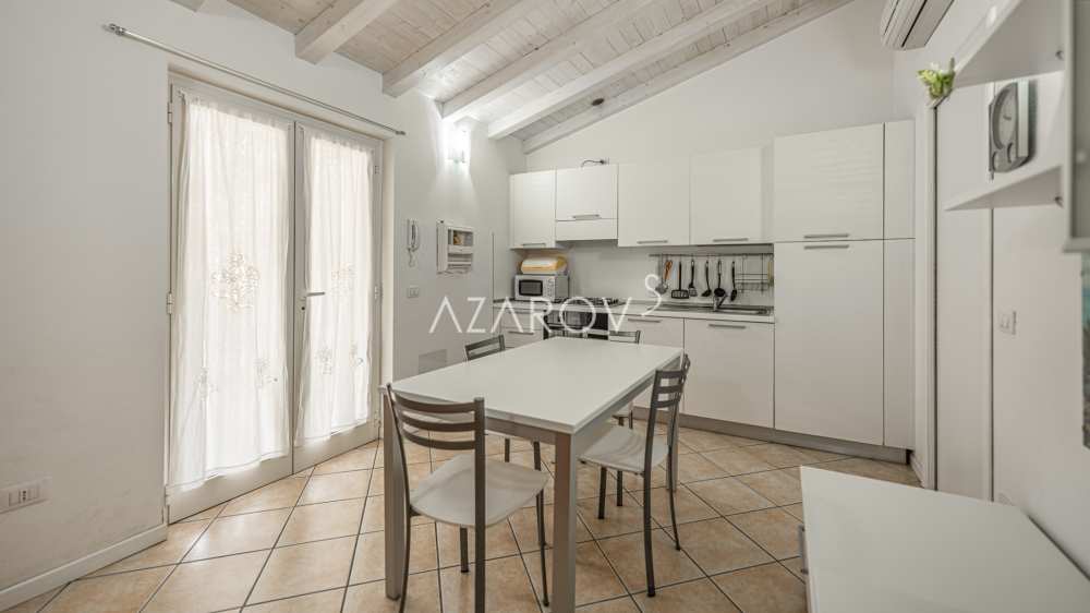 House by the sea with private beach in Bordighera
