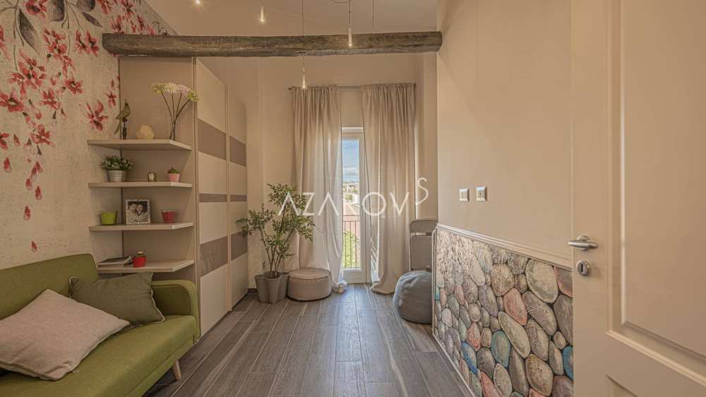 Three-room apartment in Imperia