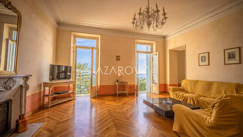 A louer appartement 300 m2 à Sanremo