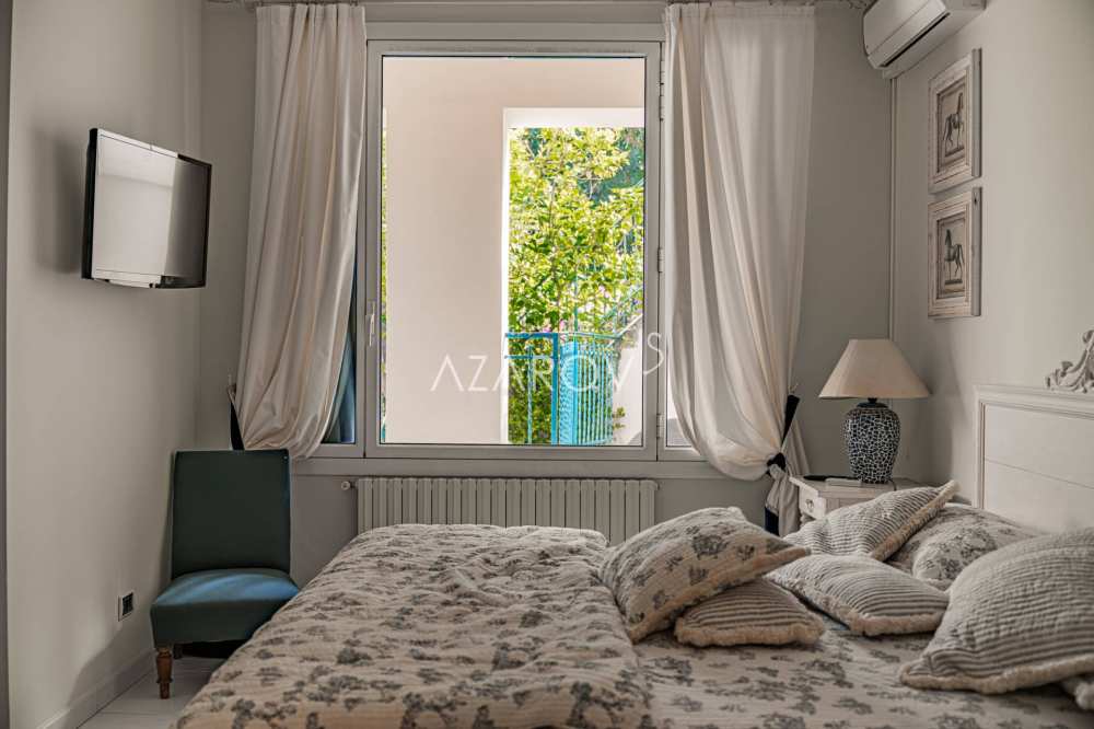 Lejlighed i en elite villa i Sanremo