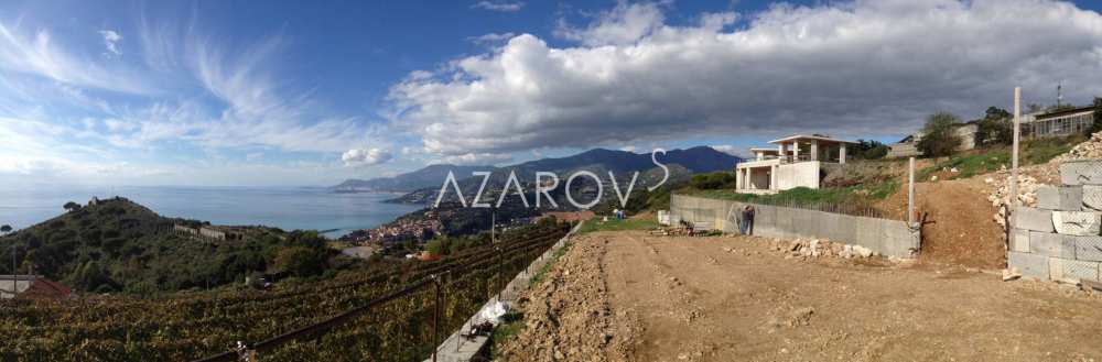 Działka z widokiem na morze w Camporosso
