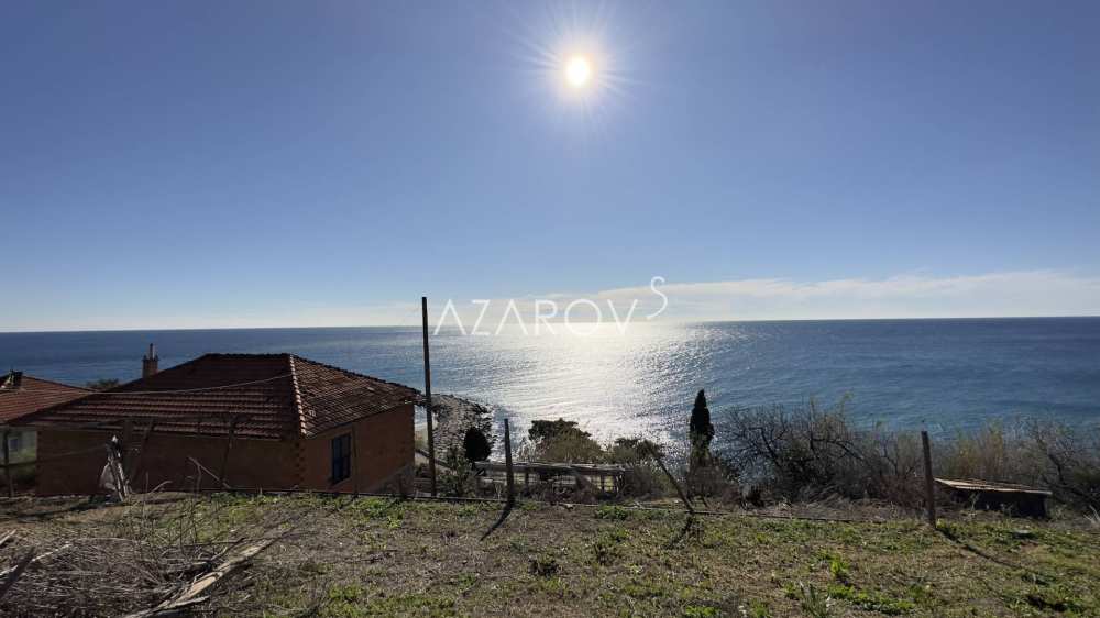 300 sqm villa on the sea in San Lorenzo al Mare