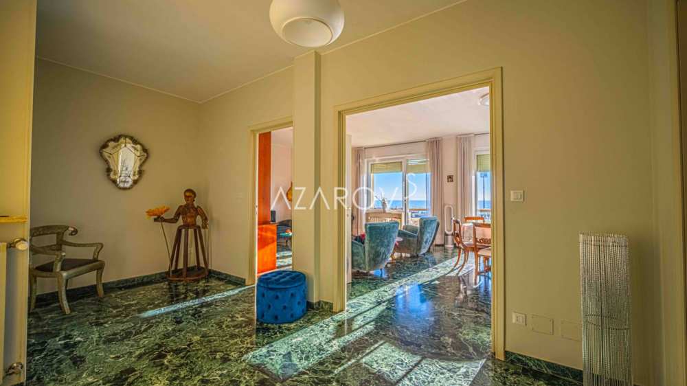 Lägenhet till salu vid havet i Sanremo