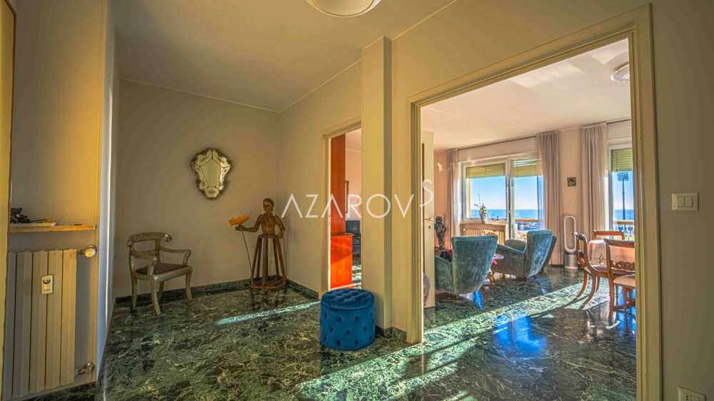 Appartamento in vendita al mare a Sanremo