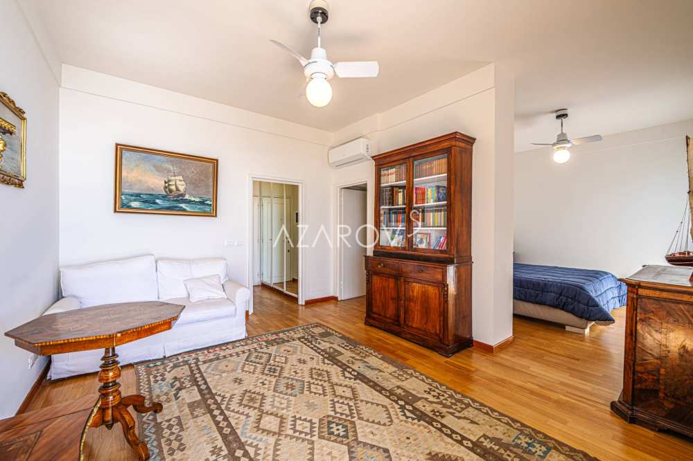 Een slaapkamer appartement in Sanremo