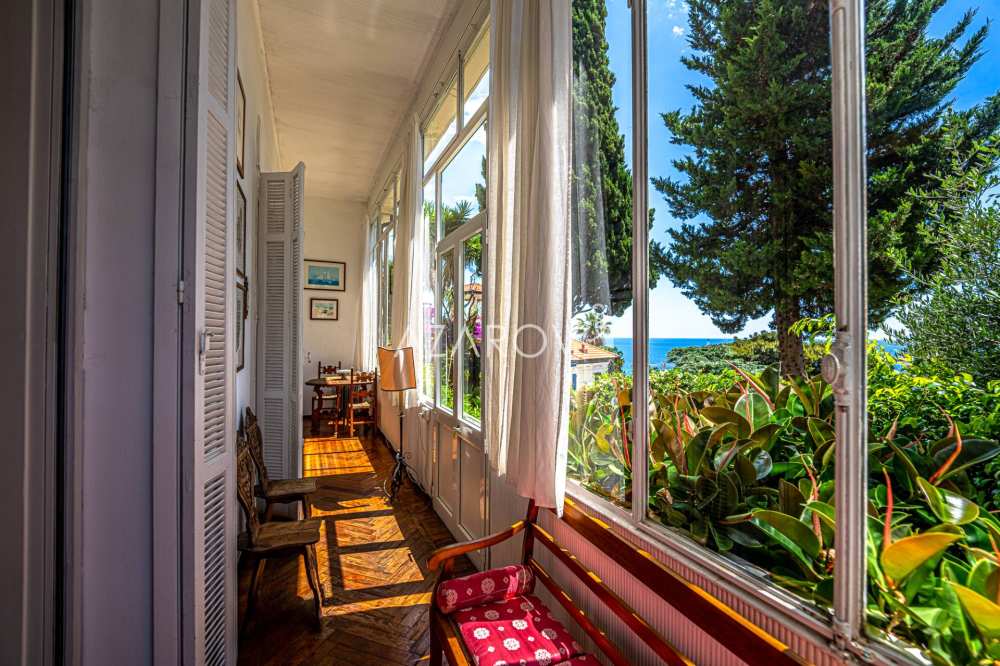 Elegant lejlighed med have i Sanremo