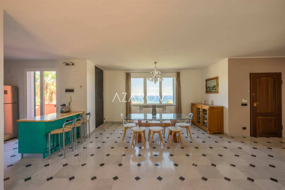 Villa till salu i Sanremo 320 m2