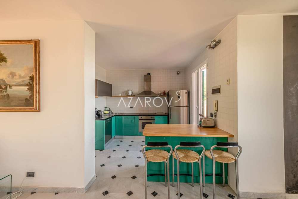 Villa zu verkaufen in Sanremo 320 m2