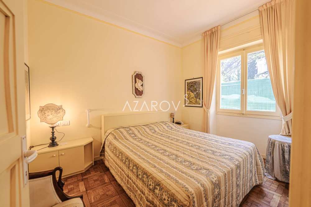 Lägenhet i Sanremo på första raden av havet
