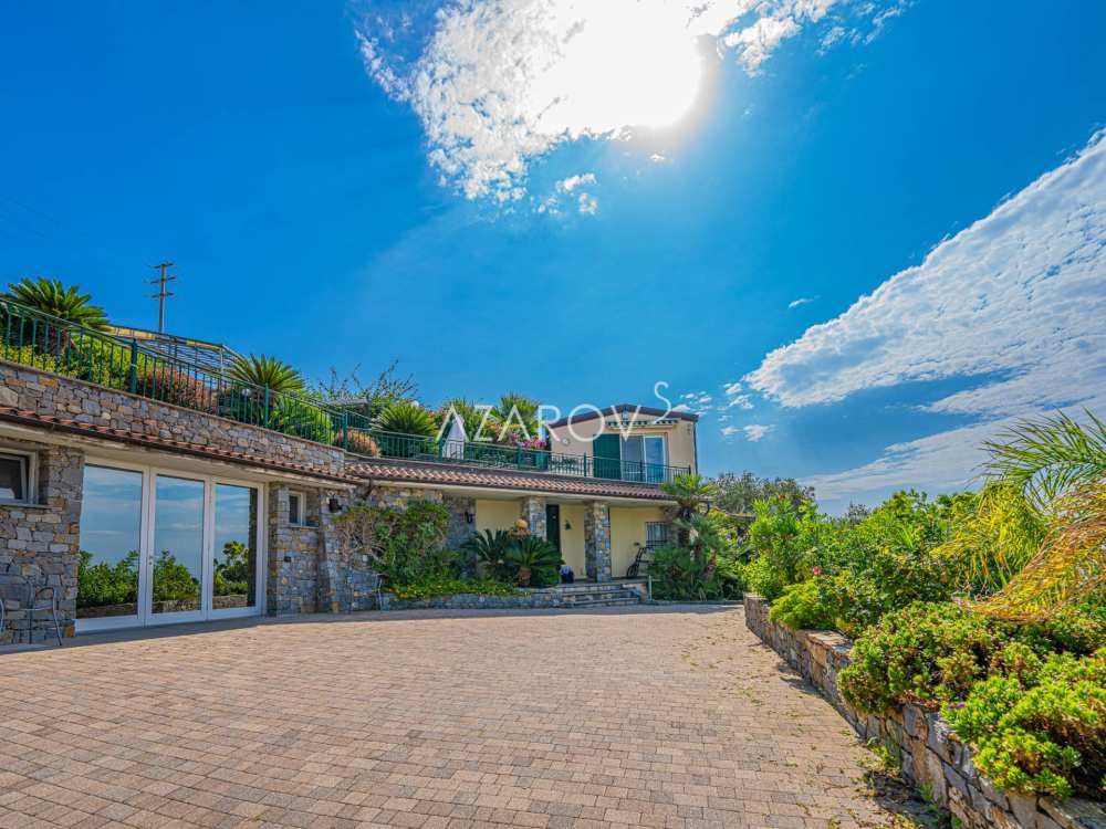 Villa til salg i Sanremo 180 m2