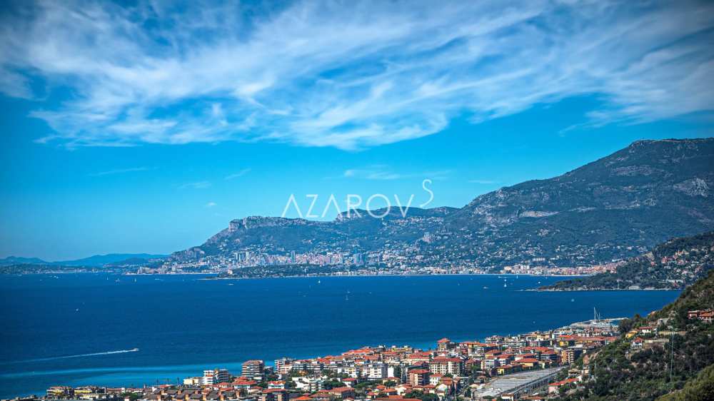 Villa con vista su Monaco a Bordighera