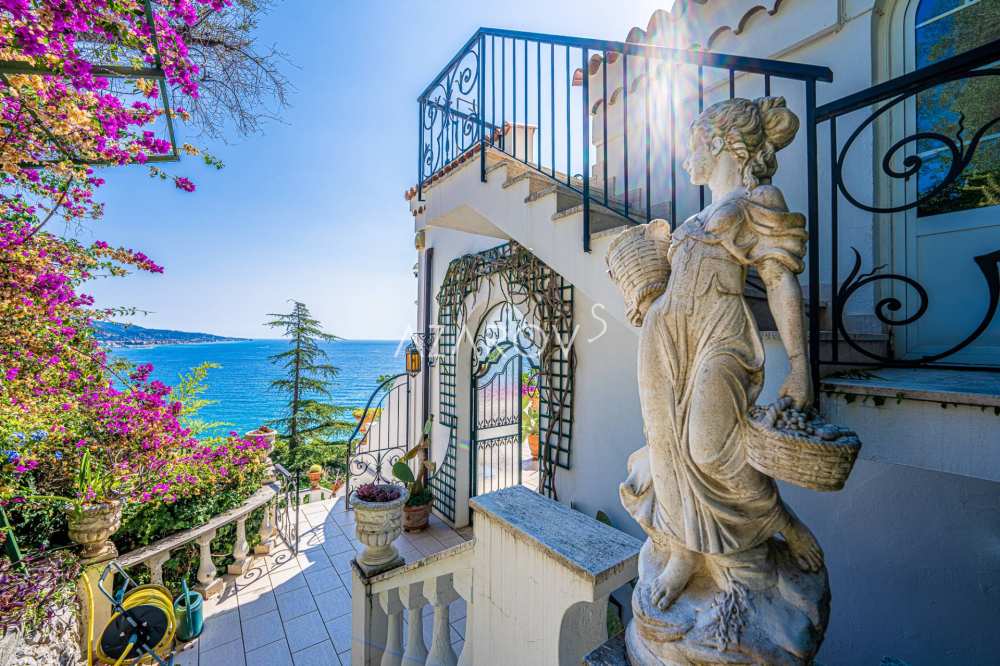 Elegant villa i Ventimiglia