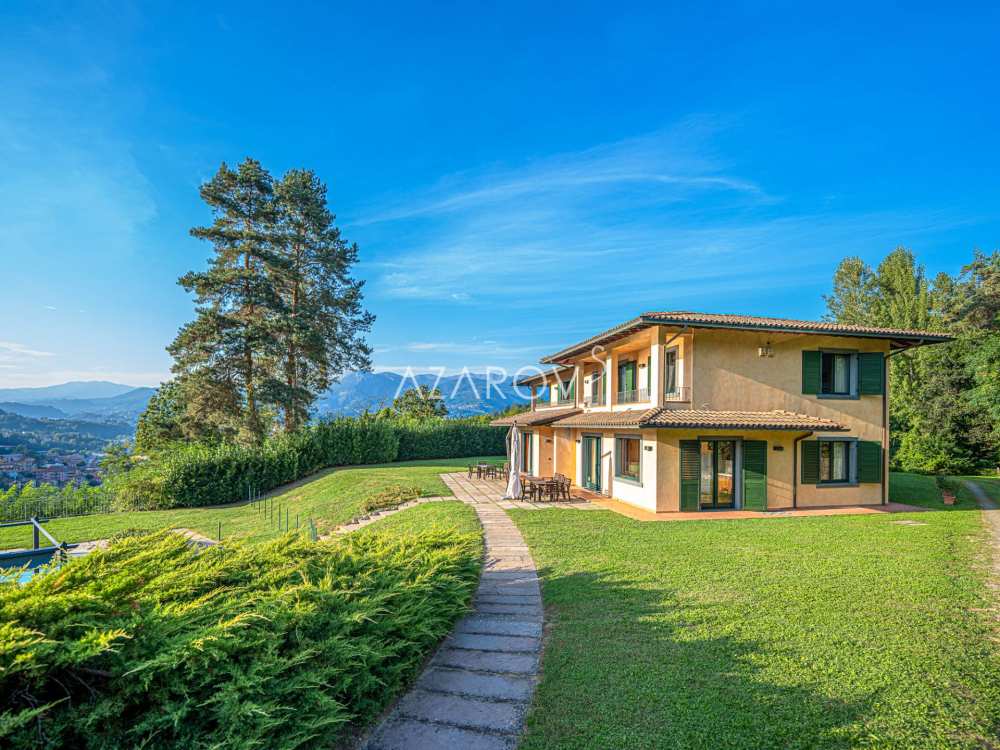 Villa 500 mq a Castelnuovo di Garfagnana