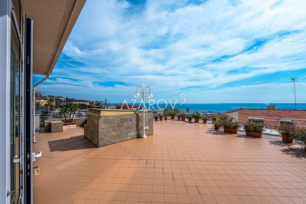 Apartment for sale with terrace in Sanremo