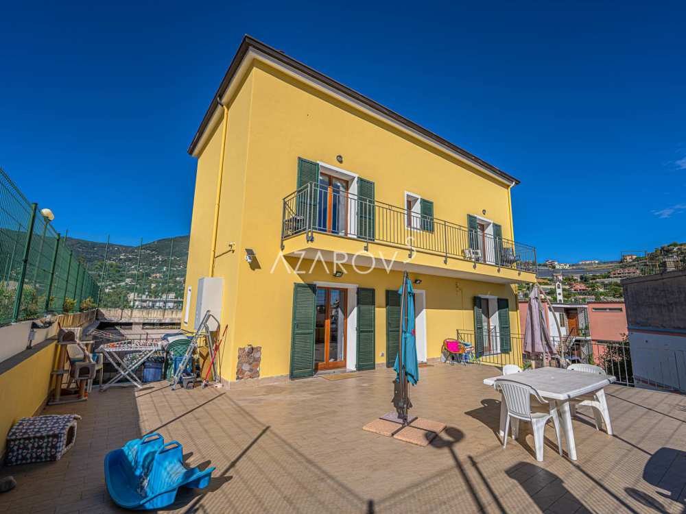Na sprzedaż dom bliźniaczy w Sanremo