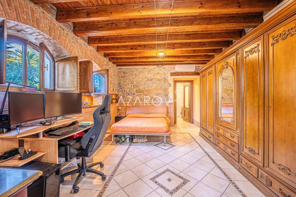 Appartamento in villa a Bordighera al mare
