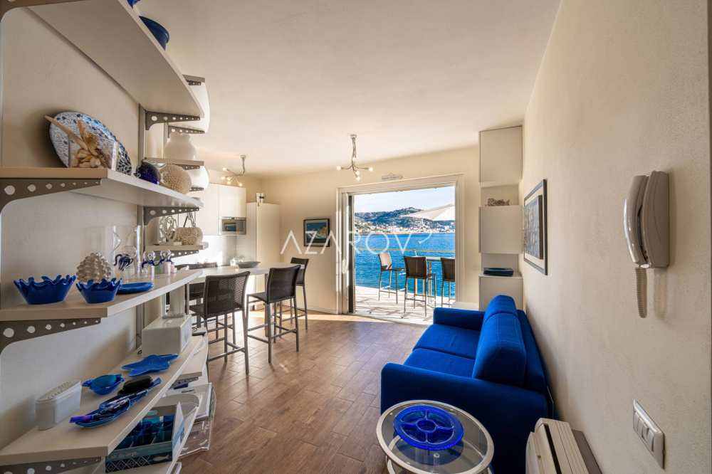 Apartamento en venta con playa en Bordighera
