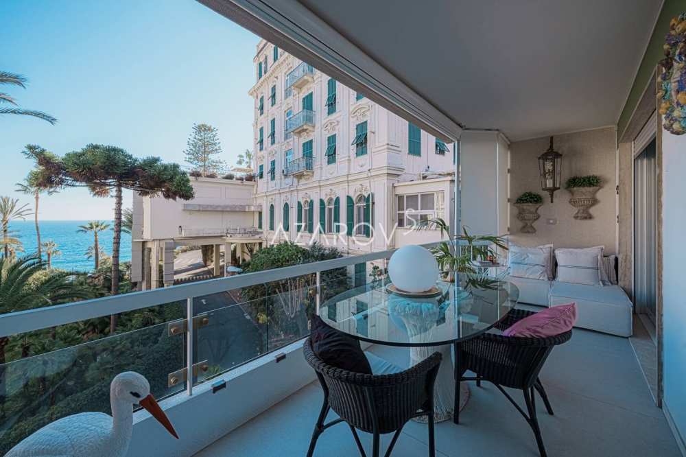 Luxury apartment in Sanremo by the sea