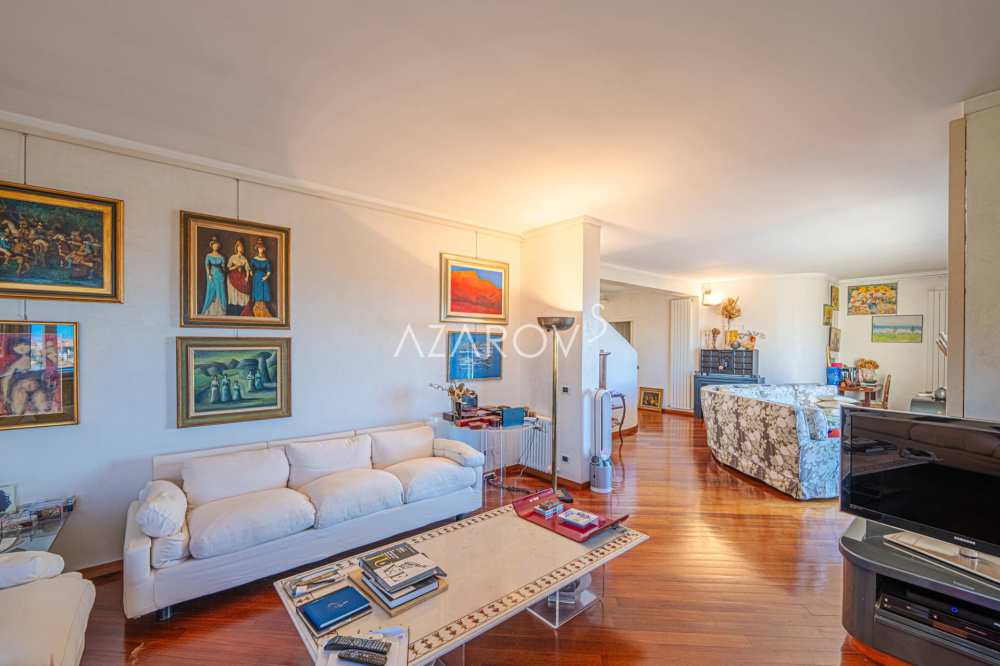 Villa à vendre à Bordighera 515 m2
