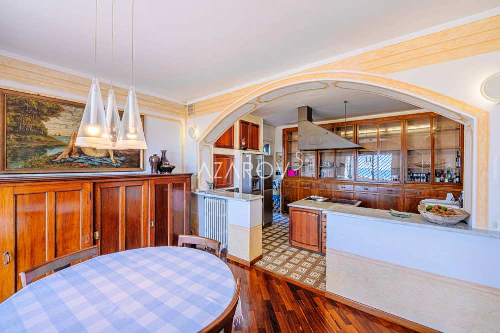 Villa zum Verkauf in Bordighera 515 m2