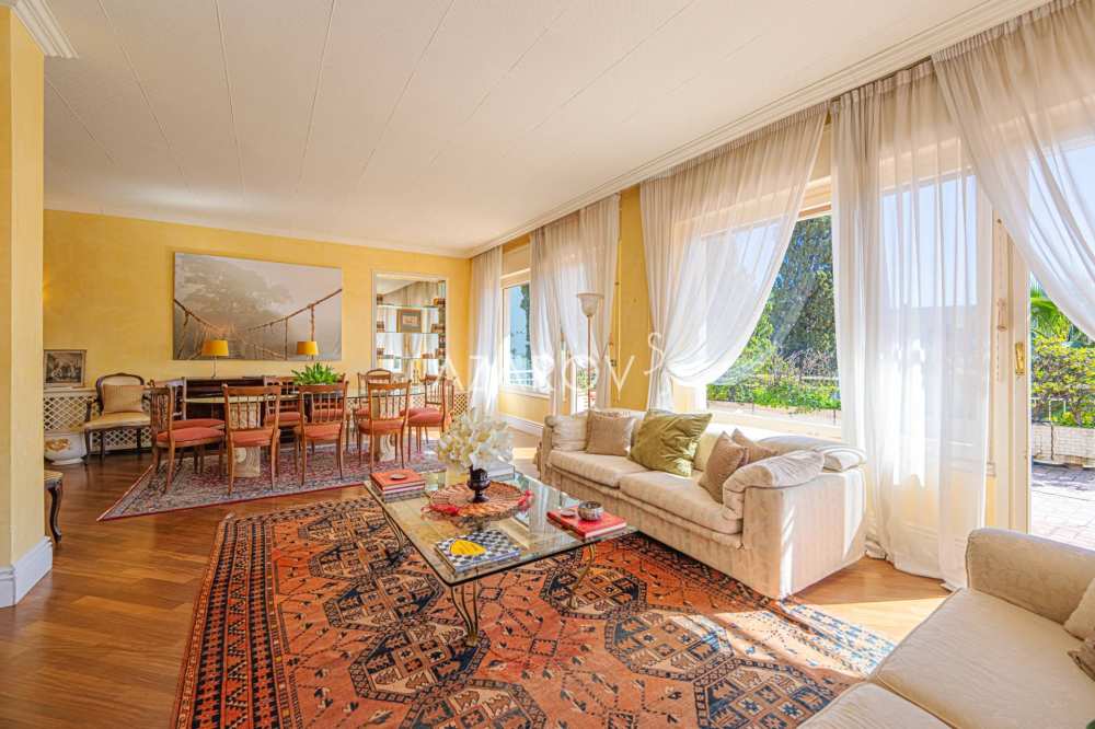 Wohnung zum Verkauf in Sanremo 240 m2