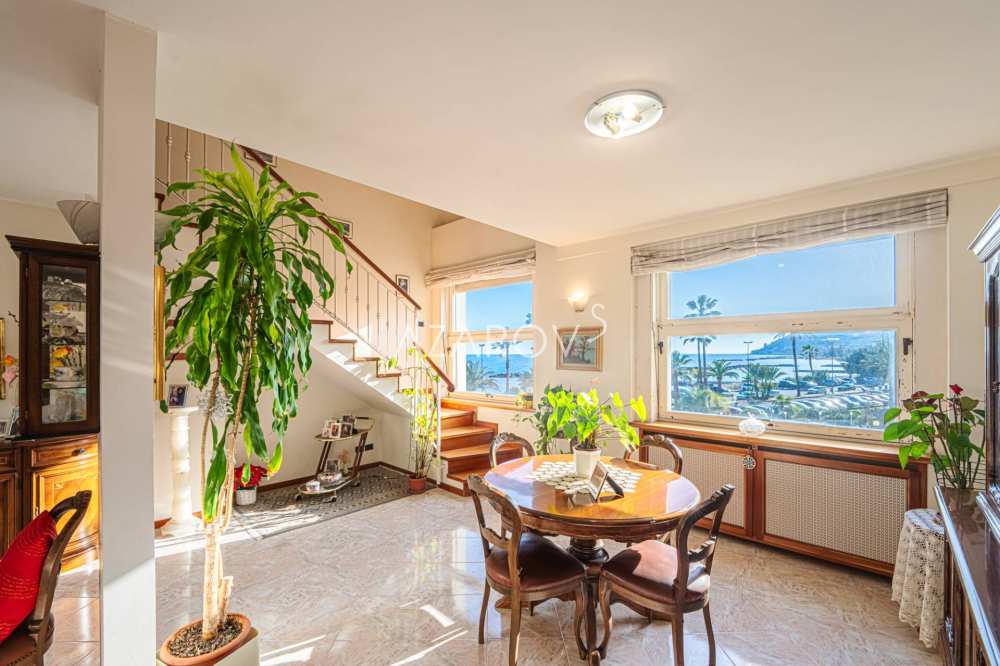 Appartement en première ligne de mer à Sanremo