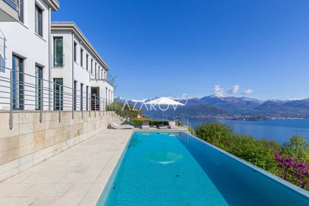 Villa te koop in Stresa