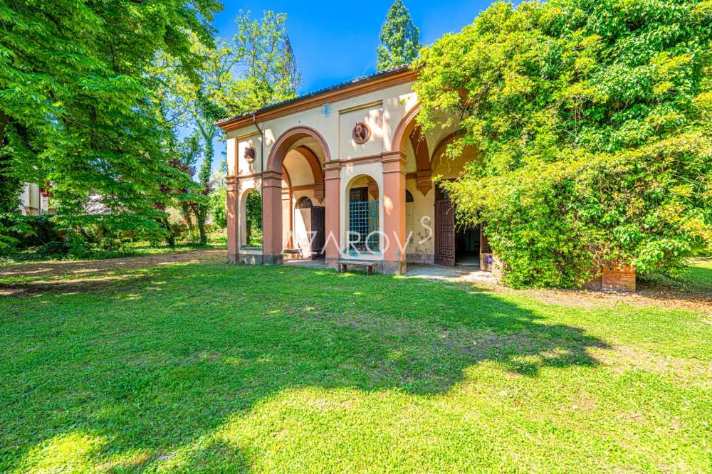 Elegant egendom i Ferrara