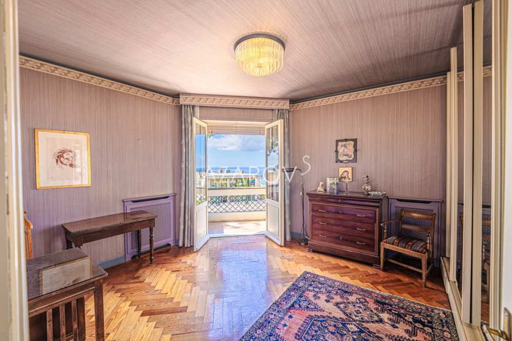 Villa zum Verkauf in Sanremo