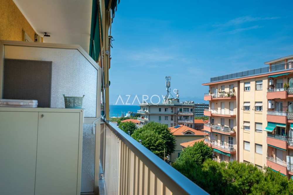 Two-room apartment in Vallecrosia 