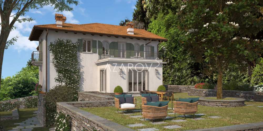 Villa to renovate in Stresa