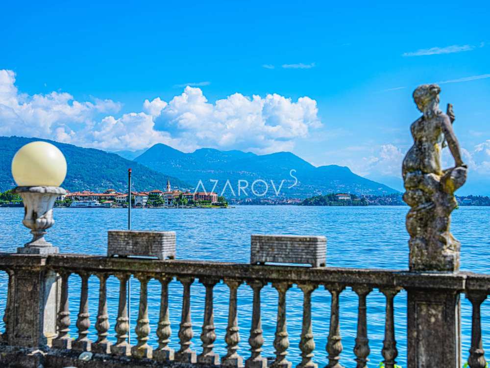 Villa à vendre à Stresa au bord du lac