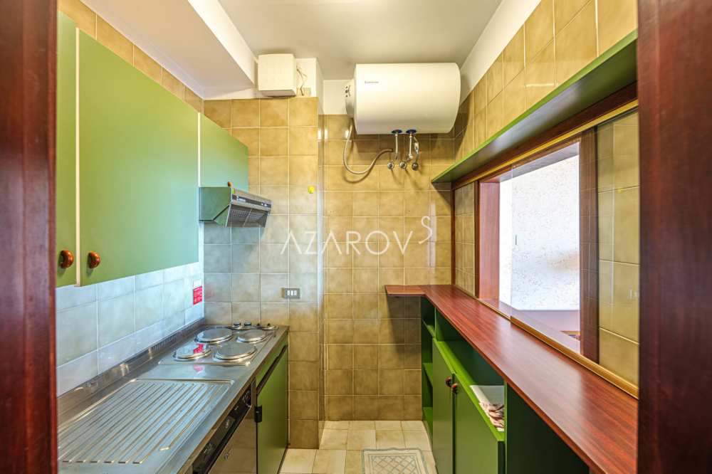 Apartamento de dois quartos em Sanremo