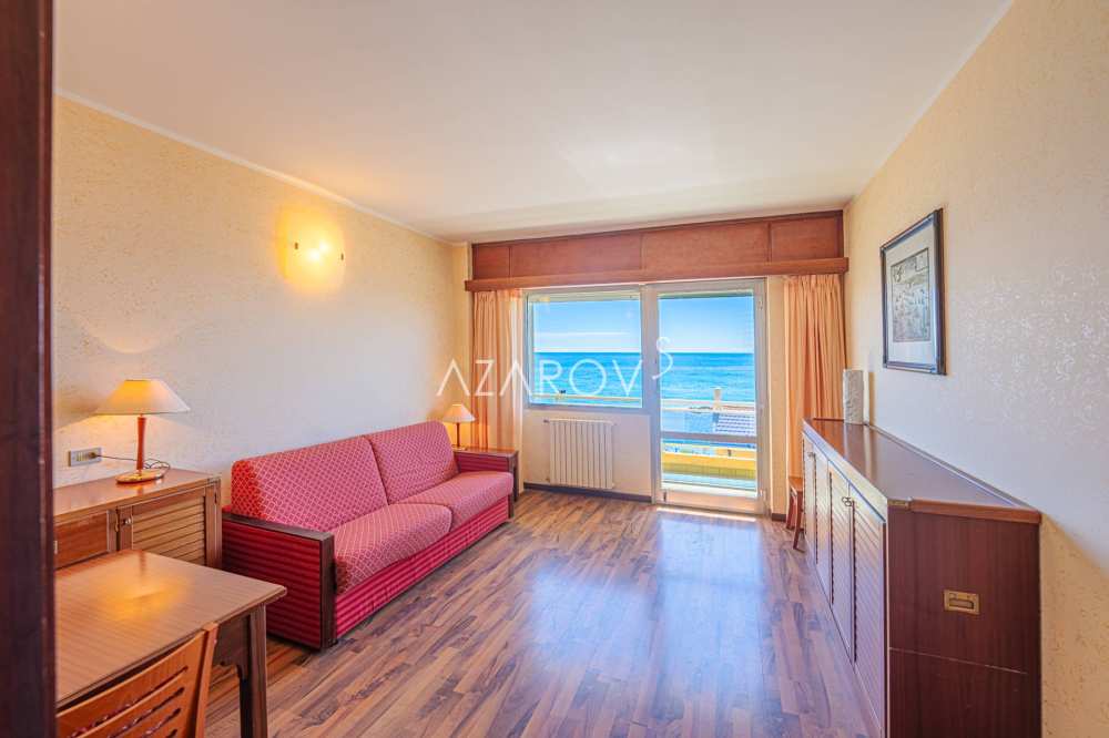 Apartamento en San Remo 313 m2 junto al mar.