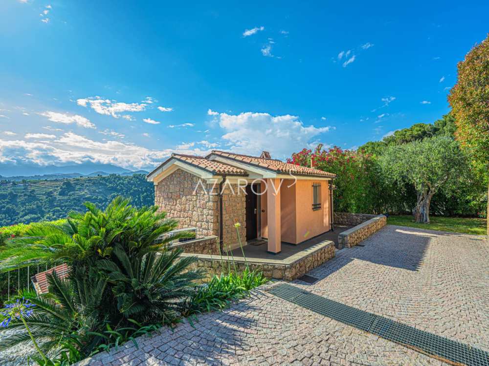 Villa in Bordighera met uitzicht op zee