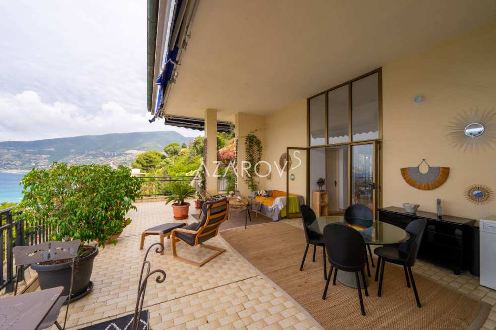 Apartment in Ospedaletti with sea view 