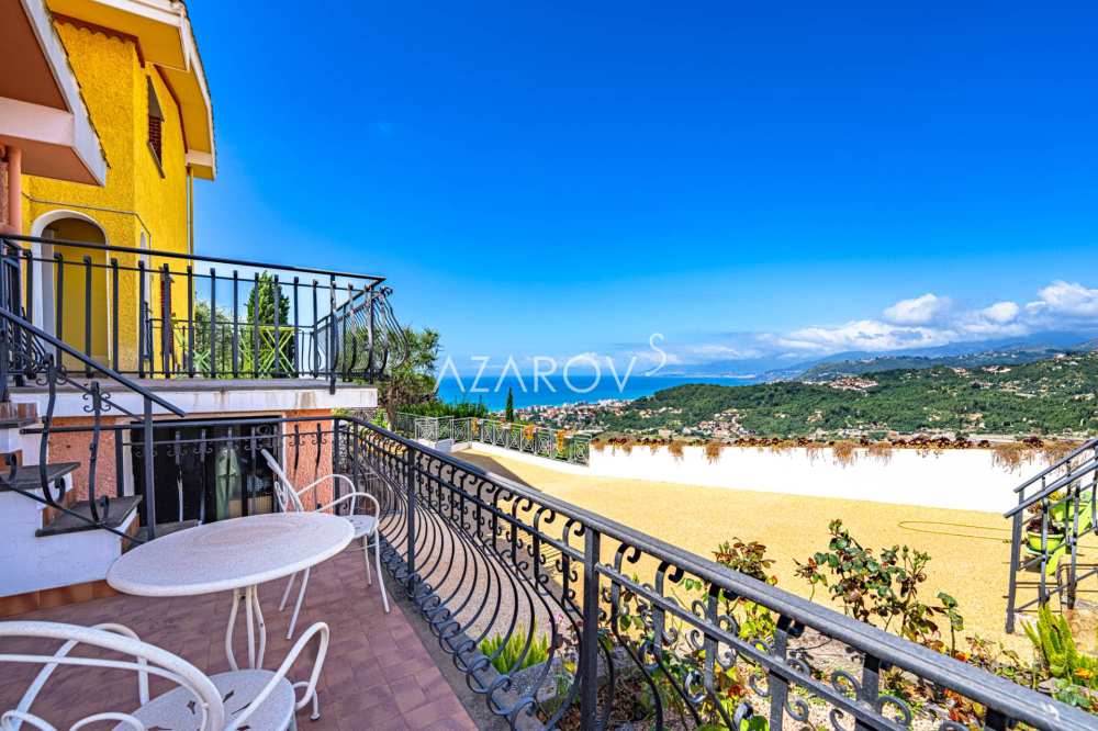 Villa in Bordighera mit Blick auf Monaco 