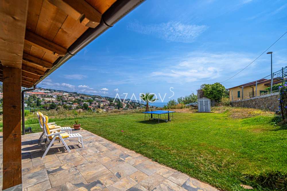 Villa neuve à Sanremo avec vue sur la mer