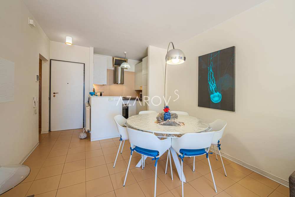 Apartamento de dois quartos em Sanremo