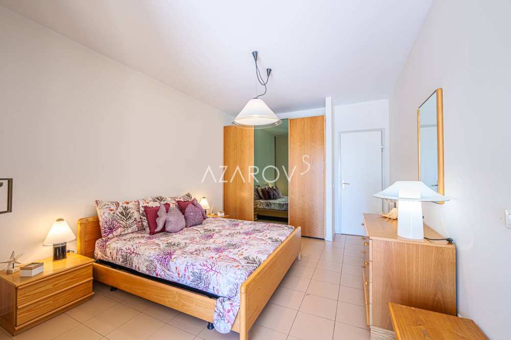 Apartamento de dois quartos em Sanremo