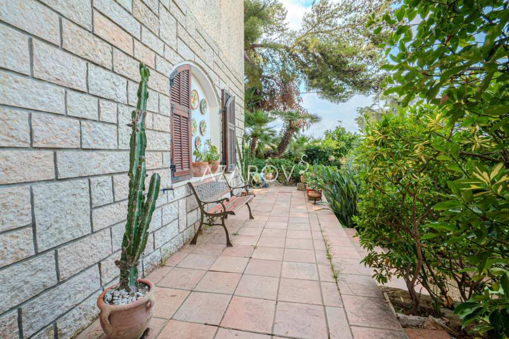 Casa com terraço em Bordighera