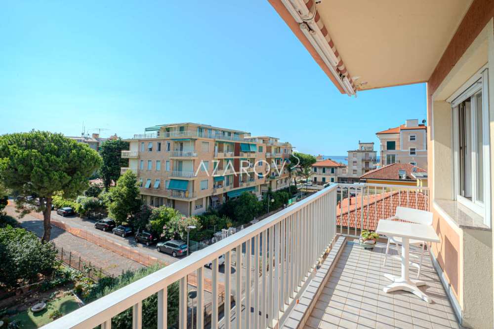 Apartamento de dos habitaciones en Bordighera