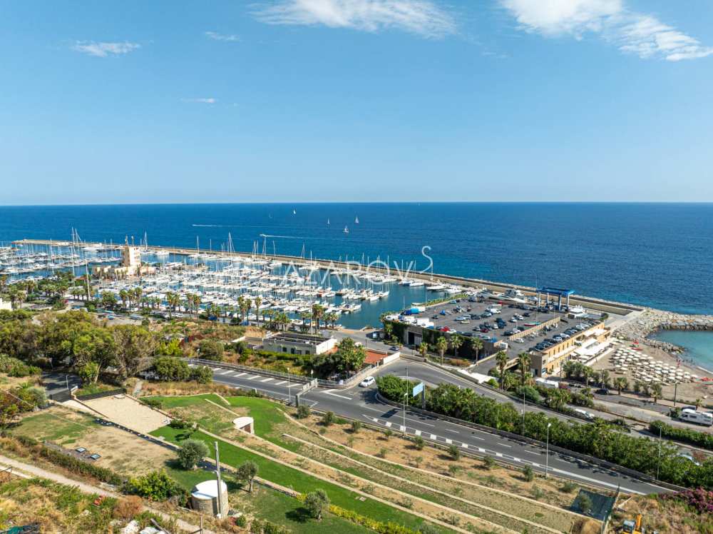 Nova casa em Santo Stefano al Mare