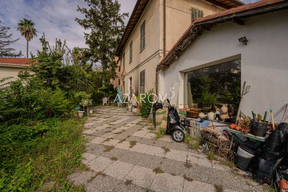 Βίλα στο κέντρο της Bordighera